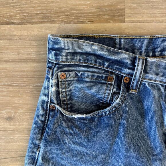 Levi’s 501 Blue Denim Button Fly High Waisted Blue Jeans Size 32 Classic Iconic - Picture 3 of 11